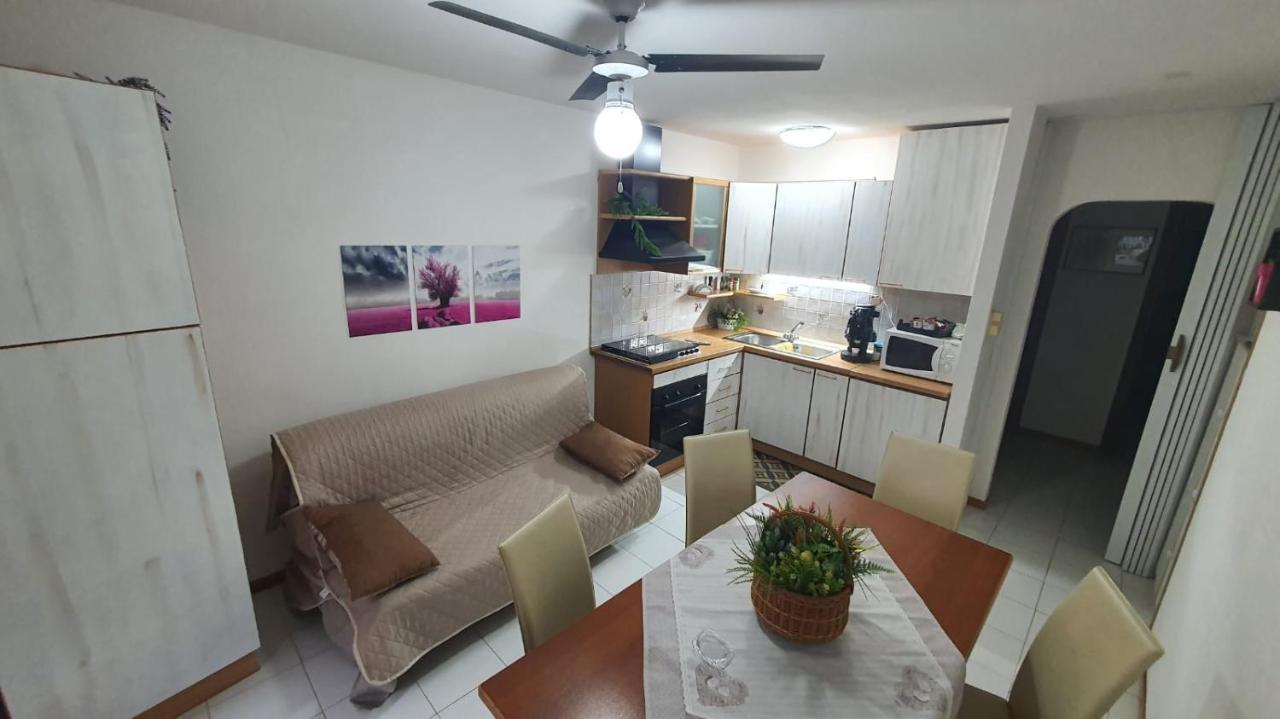 Apartmán La Casa Di Marta Augusta Exteriér fotografie